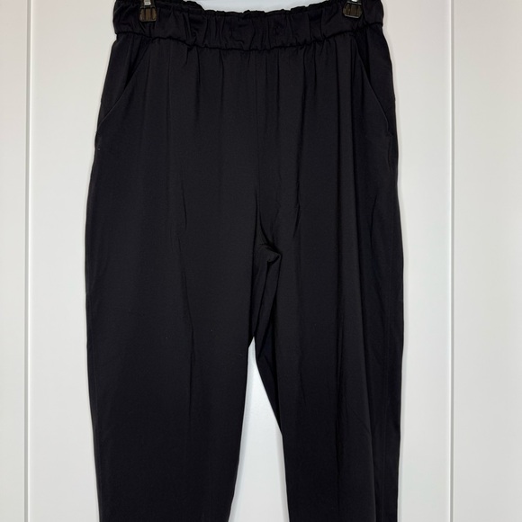 Lululemon Keep Moving High-Rise Pants Black Size 8 - Picture 3 of 16